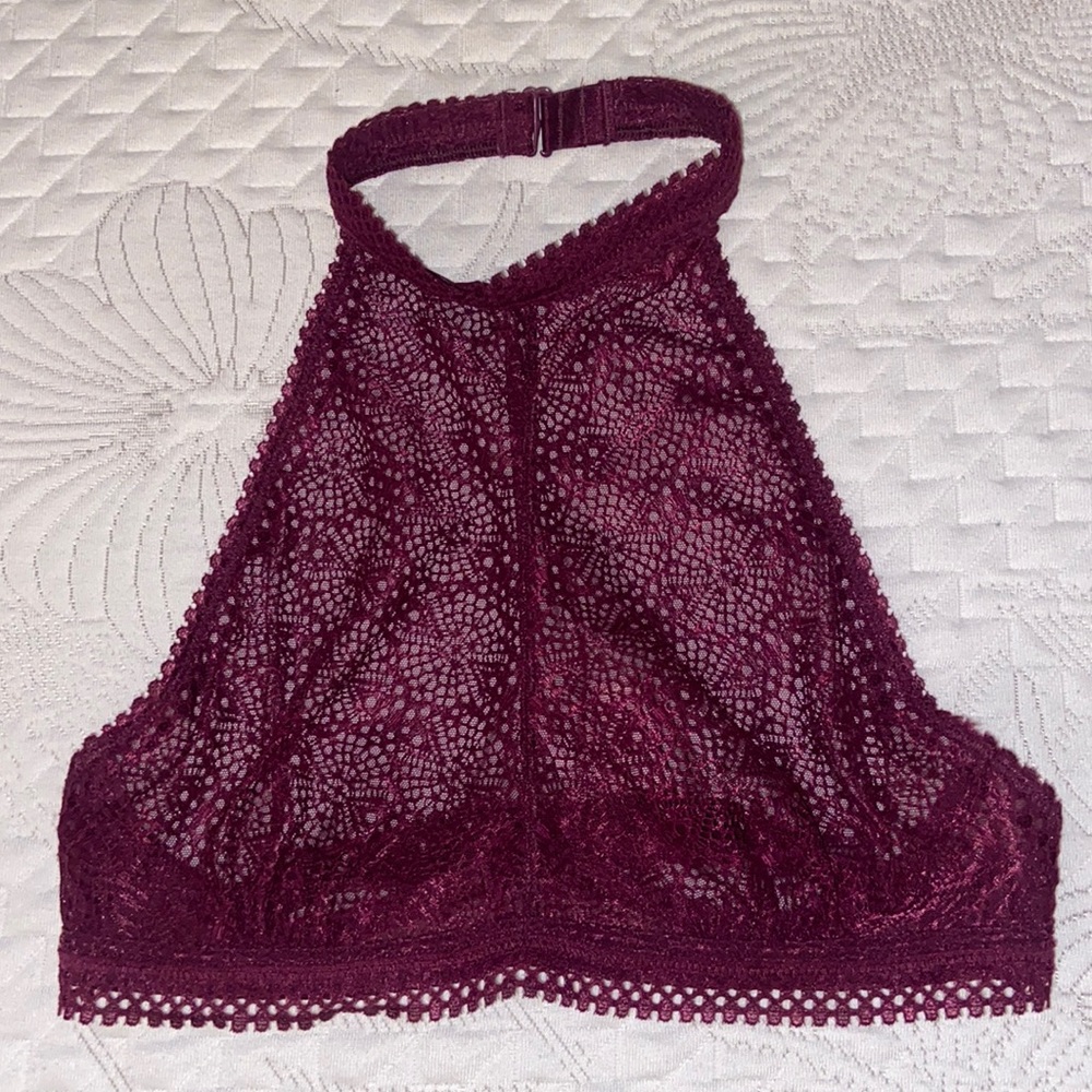 Victoria’s Secret lace crop top size small/petite